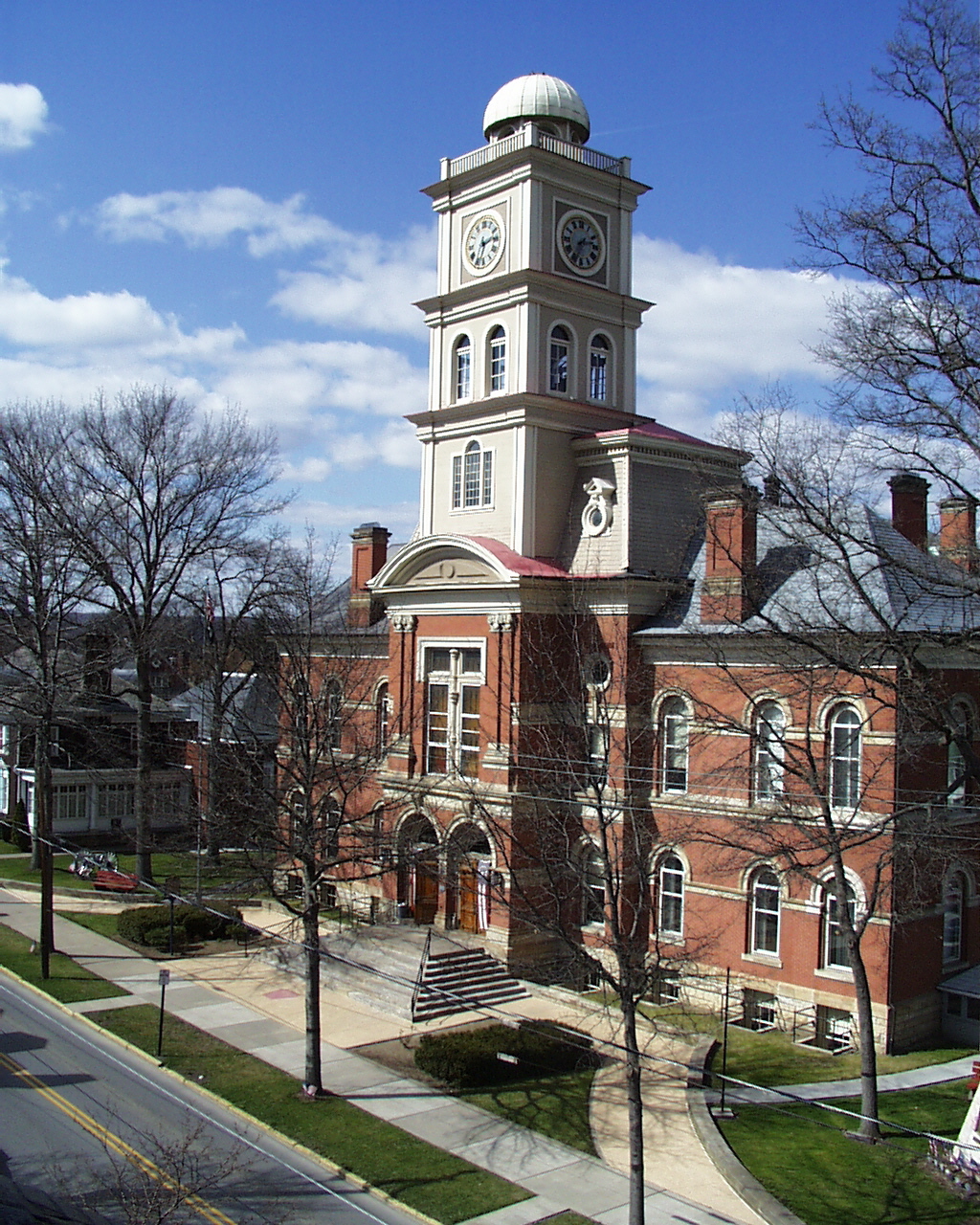 Huntingdon County Courthouse
